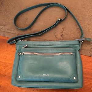 evie small crossbody